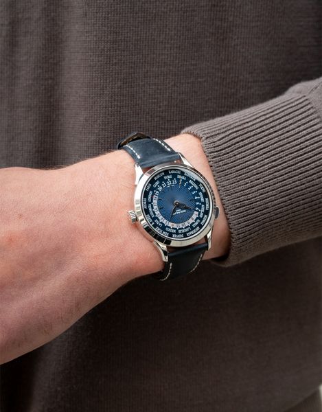 Patek Philippe Complications 5230P-001